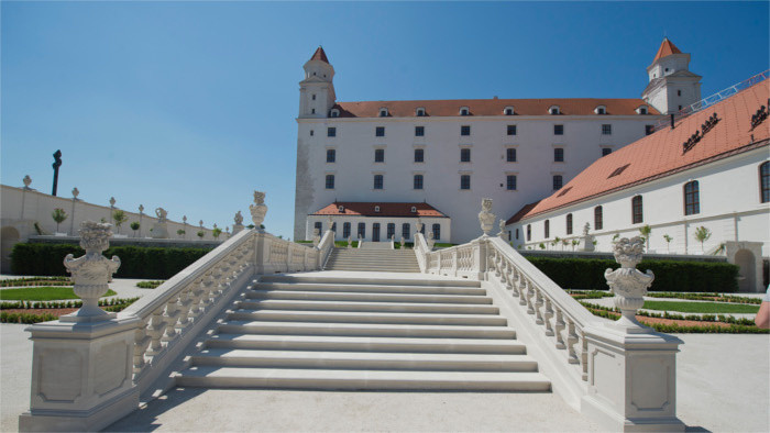 Comienza la reconstrucción de los alrededores del Castillo de Bratislava