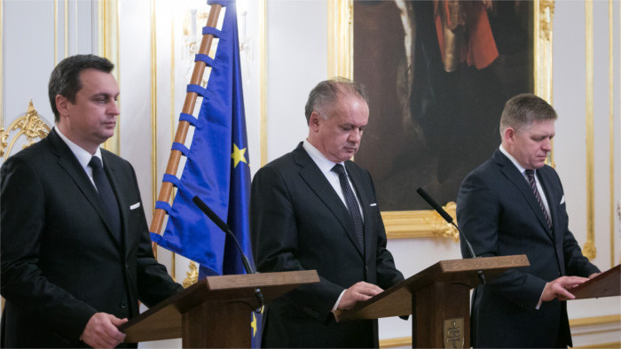 El jefe de Estado, el presidente del Parlamento y el premier ven la el futuro de Eslovaquia en la UE y la OTAN 