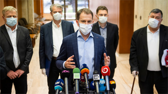 El gobierno instituye un nuevo equipo de crisis