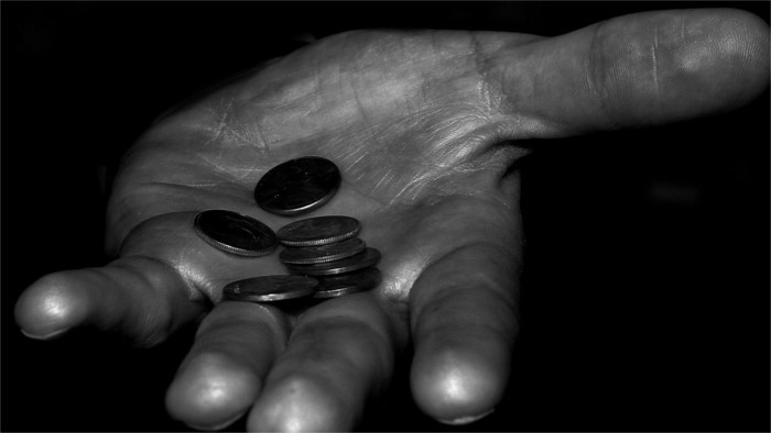 Third of Slovaks cannot afford unexpected payments