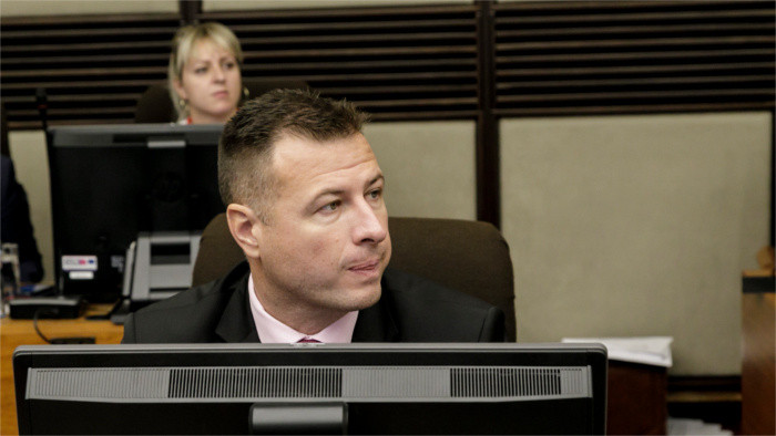 Národnostné menšiny majú prístup k niektorým zákonom vo svojom jazyku 