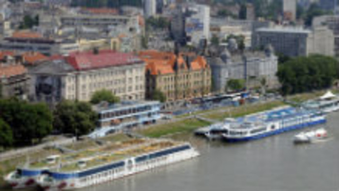 Fajnorovo nábrežie 