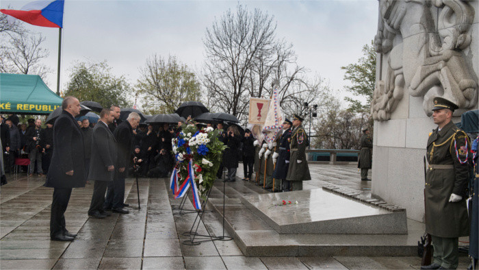 Staatsspitze über Tschechoslowakei