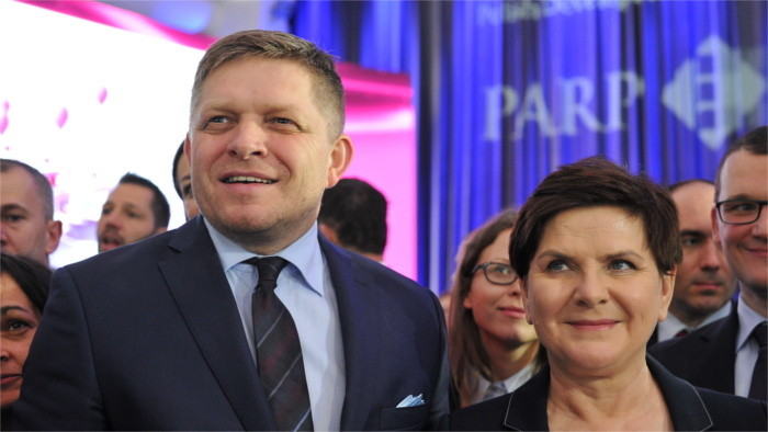 En Varsovia tiene lugar la sesión conjunta de los gobiernos eslovaco y polaco