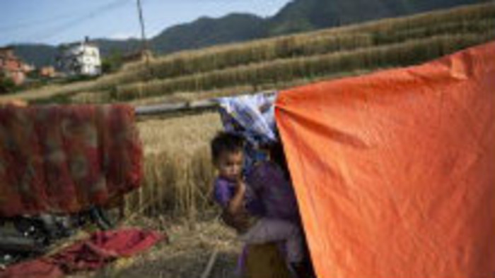 Nepálske deti vytrhávajú z hrôzy vzdelávaním