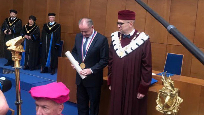 Andrej Kiska recibirá la Gran Medalla de Oro de la Universidad de Masaryk