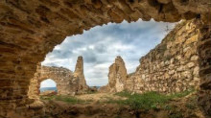 Noc hradov a zrúcanín