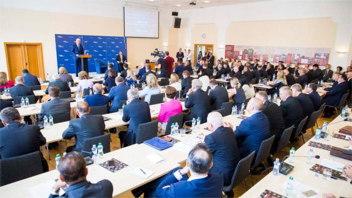 Visegrád-Vorsitz: Neue Herausforderungen für die Slowakei 