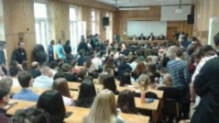 Diskusia s budúcimi právnikmi o zrušení Mečiarových amnestií