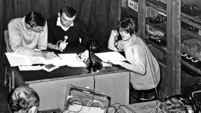 Ústav pamäti národa digitalizuje nahrávky slobodných vysielačov z roku 1968