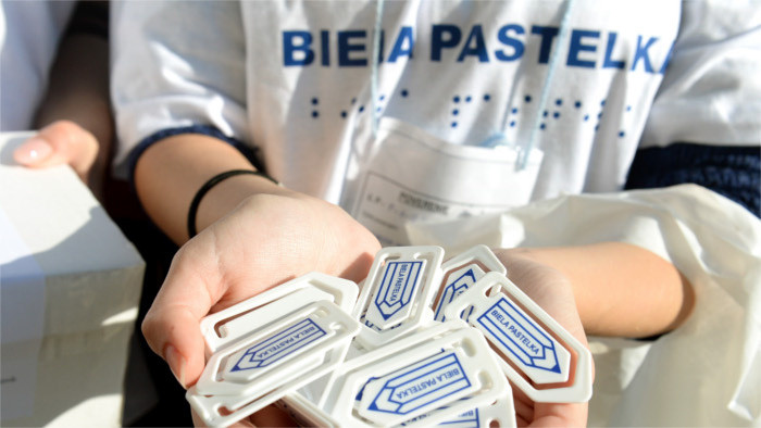 „Weißer Pastellstift“ hilft Sehschwachen
