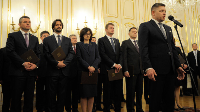 El Presidente de Eslovaquia nombra al nuevo gobierno