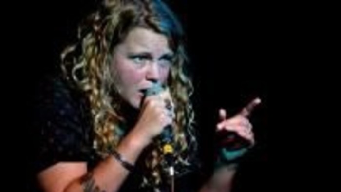 Nika_FM: Rozhovor s Kate Tempest