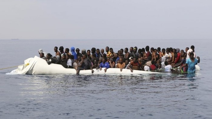 Politikai hovatartozásunk alapján félünk a menekültektől