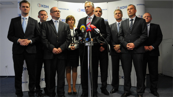 Christian Democrats prefer potential coalition with Most-Hid and Sieť