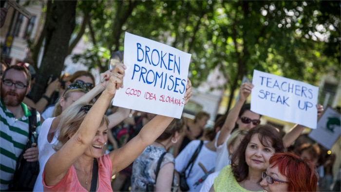 Maestros anuncian para hoy marcha de protesta