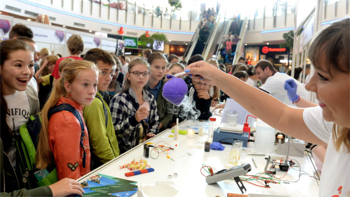 Eslovaquia celebra la X Noche de los Investigadores 2016