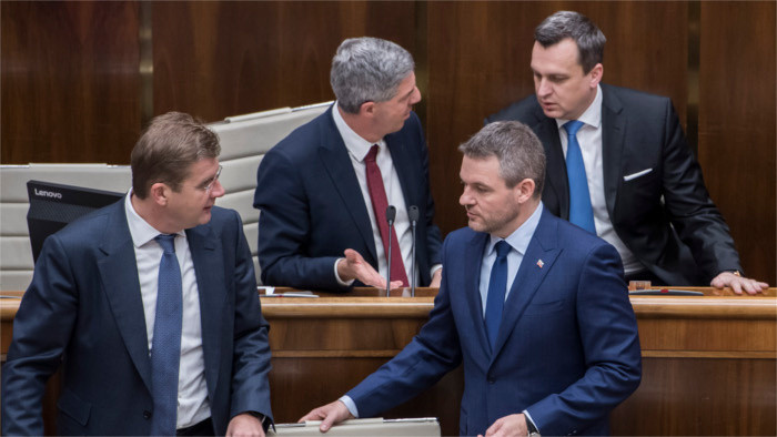 Spannungen in der Regierung: Vorgezogene Neuwahlen?