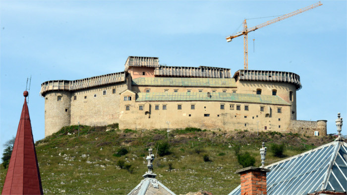 Burg Krásna Hôrka in Rekonstruktion