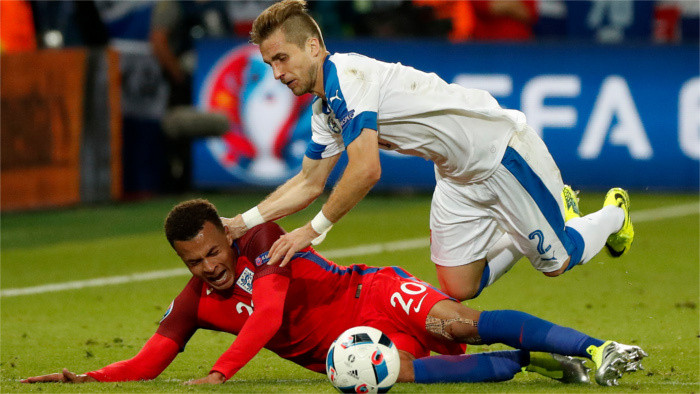 Eslovaquia empató con Inglaterra en su último partido del Grupo B 