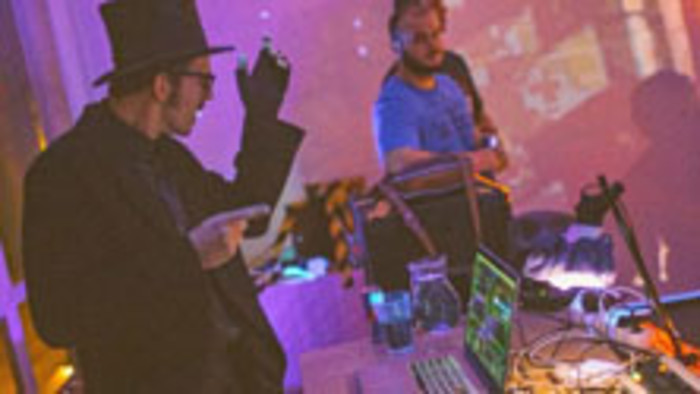 Matwe Drappenmadchenfeller * DJ set