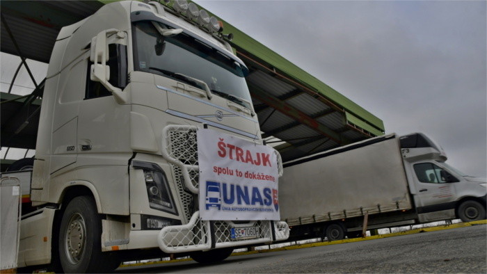 La Unión de Transportistas retoma la huelga de camioneros