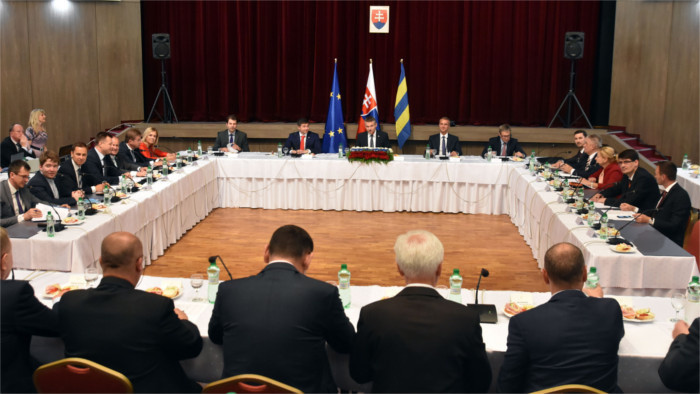 Regierungssitzung in Vranov nad Topľou