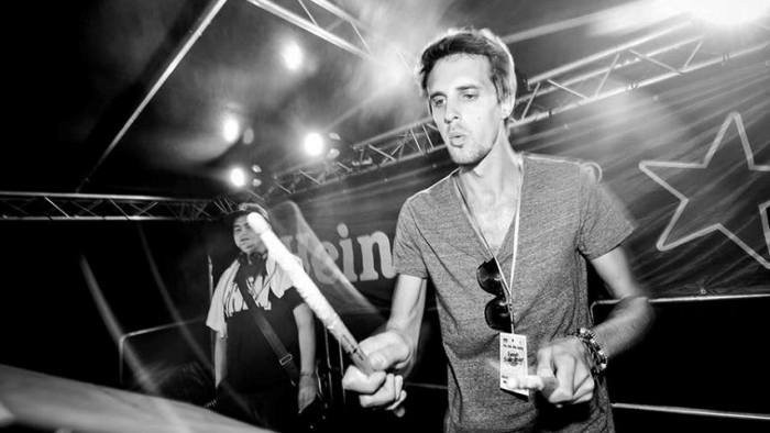 Woluux * LIVE