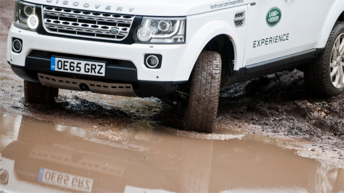 Investition von Jaguar Land Rover einzigartig in ganz Europa