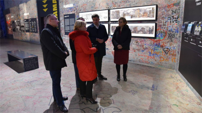 Kulturministerin zu Besuch in Berlin