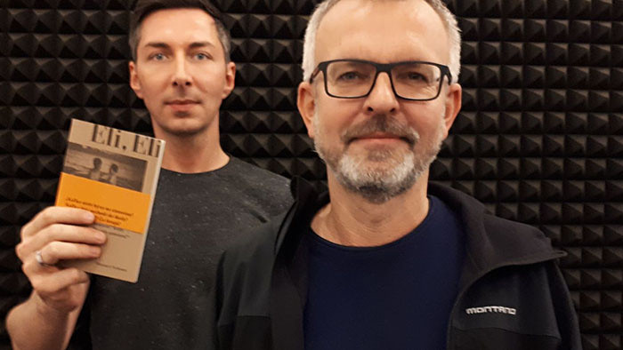 Výlety do slumov a fotky s chudobnými. Wojciech Tochman opísal odvrátenú stranu Filipín