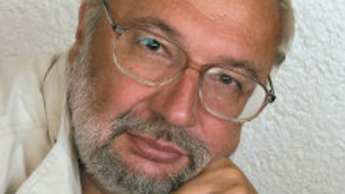 Publicista Peter Valo má 70 rokov   