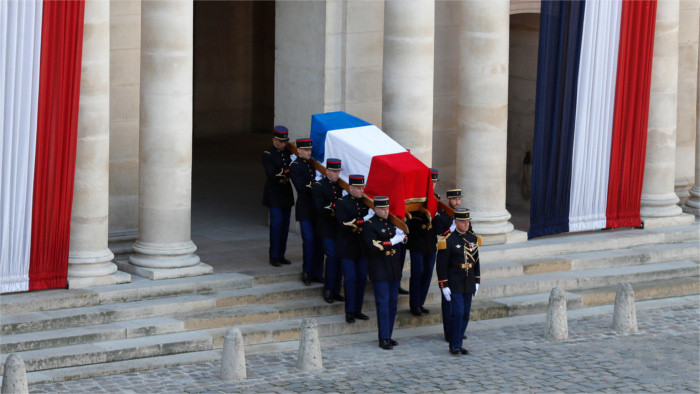 Premier Pellegrini in Paris bei Trauerfeier für Jacques Chirac