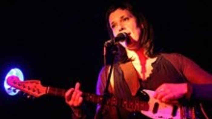 Pomalá hudba_FM: Laetitia Sadier, Ega