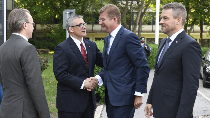 Slowakische Industrie- und Handelskammer debattierte mit Regierungschef