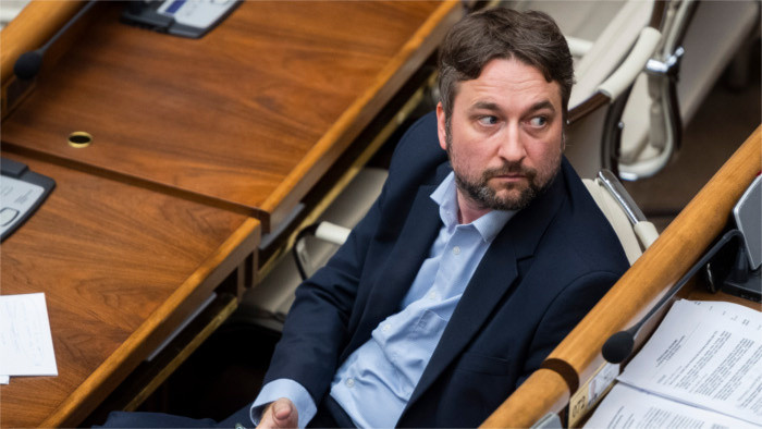 NAKA acusa a Blaha de extremismo