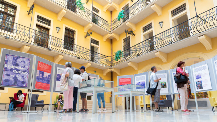 Biblioteca Universitaria de Bratislava celebra 100 aňos de fundada
