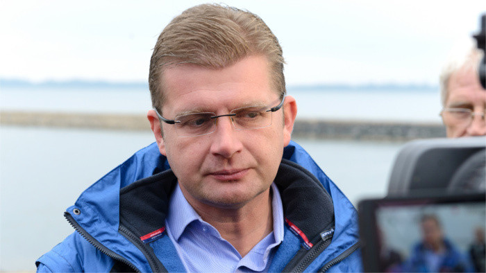 Environment Minister in Question