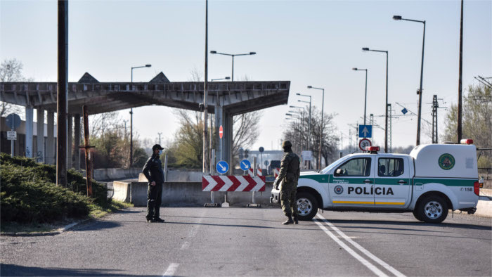 Strict regime at the Slovak borders legally questioned 