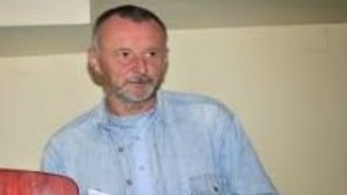 Puss Sándor atya a Pátria Rádió stúdiójában