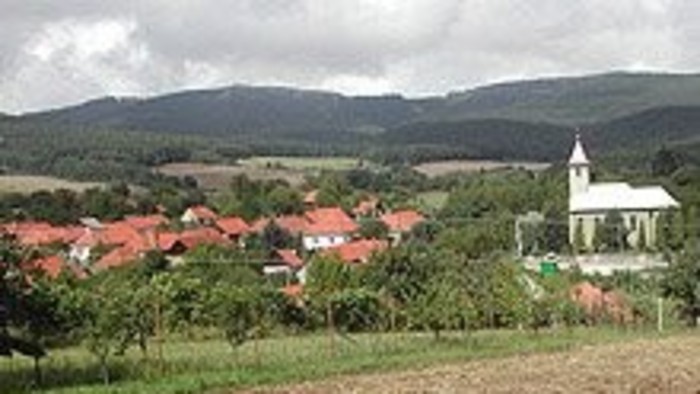 Obec Zlatno