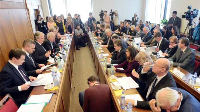 Požiadavky učiteľov sa majú riešiť po voľbách 