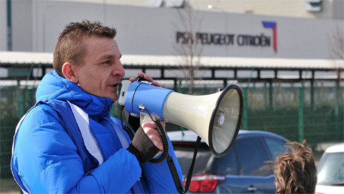 A l’usine PSA en Slovaquie la menace de grève reste présente