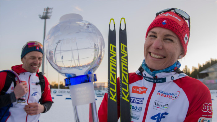 Kuzmina wins biathlon World Cup in Norway 