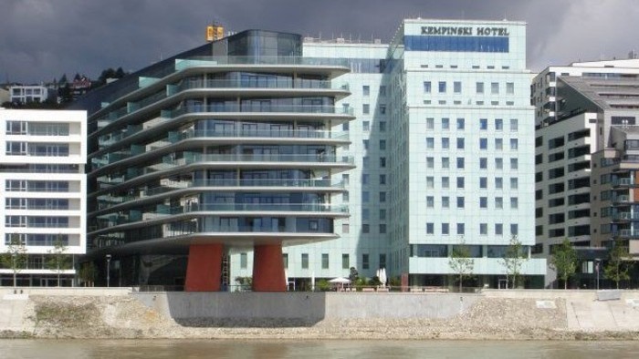 Los hoteles de lujo eslovacos continúan prescindiendo de varios servicios