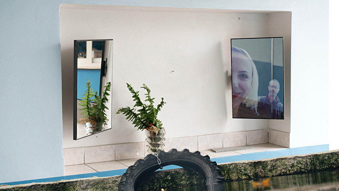Triaška and Čejka_FM: Absurdita vo fotografii