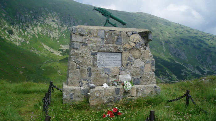 Chátrajúce pamätníky