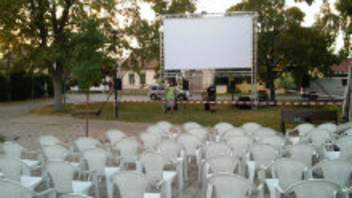 Letné kino v Leopoldove