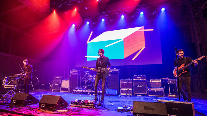 Fresh Out Of The Bus na Radio_Head Awards Festivale