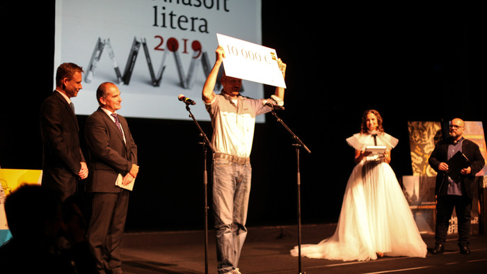 Cenu Anasoft litera 2019 má Ivan Medeši, Cenu čitateľov Milo Janáč